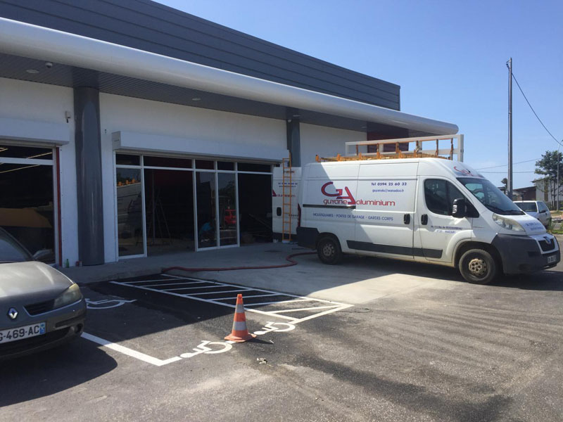 Menuiserie aluminium sur mesure Matoury